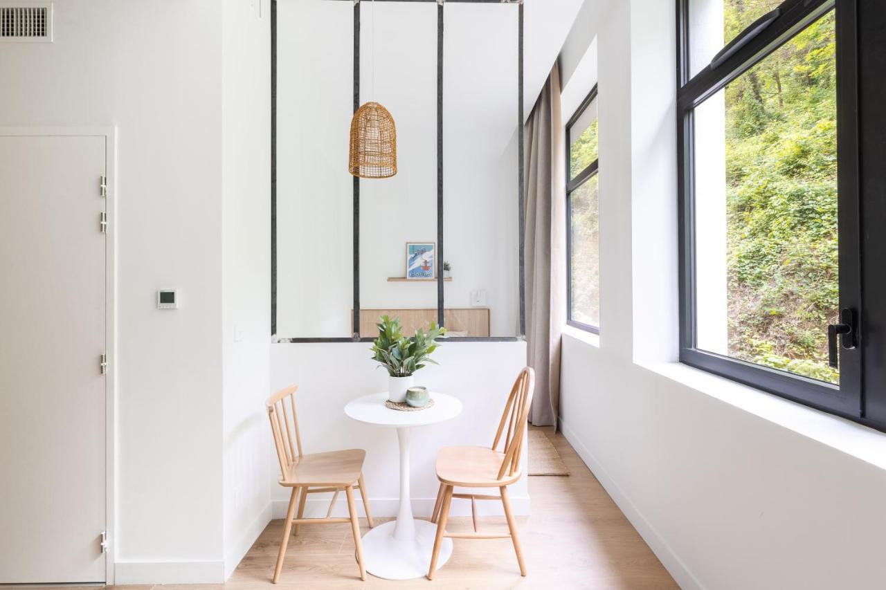 The Babel Community - Bastille Appart hôtel *